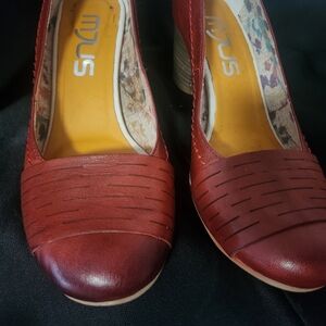Mjus Women's Elegant Red Heels